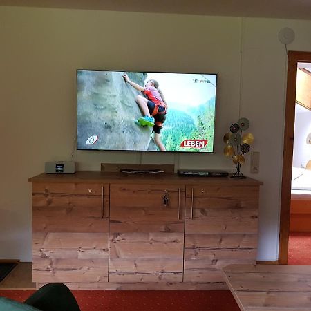 Haus Gandler Appartement Zell am See Buitenkant foto