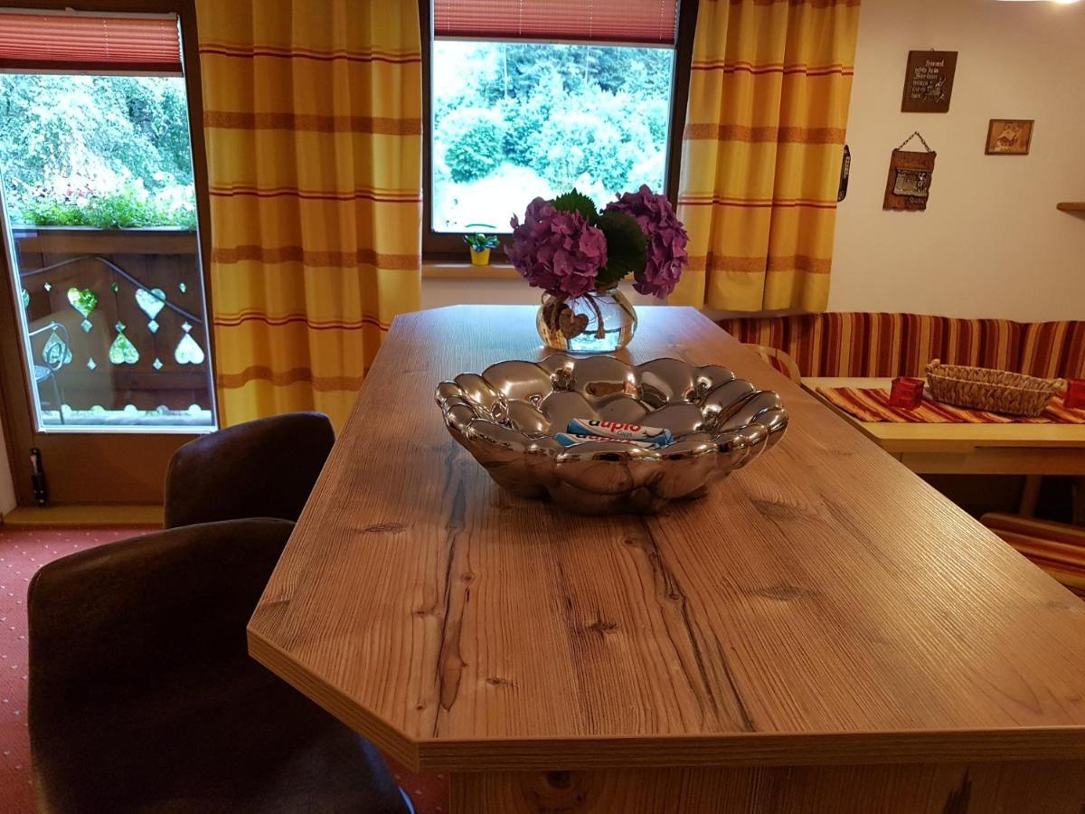 Haus Gandler Appartement Zell am See Buitenkant foto