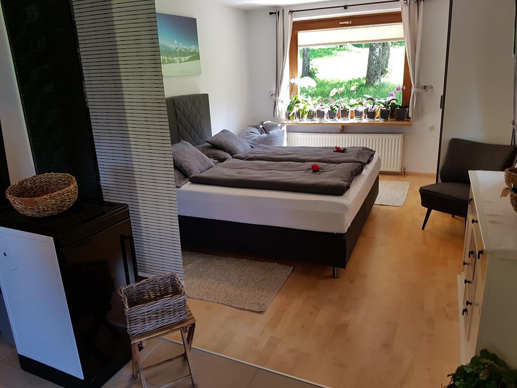 Haus Gandler Appartement Zell am See Buitenkant foto